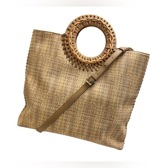 Dolce Vita
Lilah Foldover Clutch - Picture 3 of 11